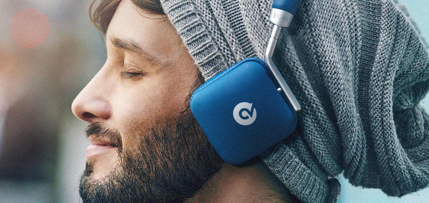 语音交互式耳机